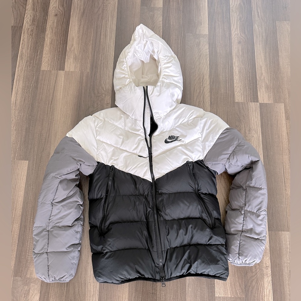 Men’s Nike Jacket size S